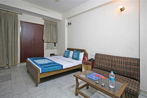 Oyo Hotel The Ambassador Oyo Rooms Patna Book ₹451 Oyo