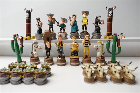 Plastoy Jeu d échecs Absolument neuf jamais ouvert LUCKY LUKE chess