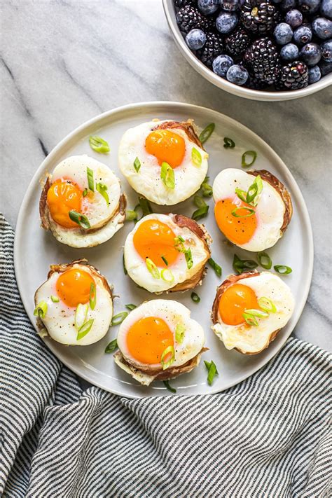 Baked Eggs In Prosciutto Cups Deliciously Organic Carrie Korem Fntp