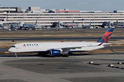 N Dn Delta Air Lines Airbus A The Delta Spir Flickr