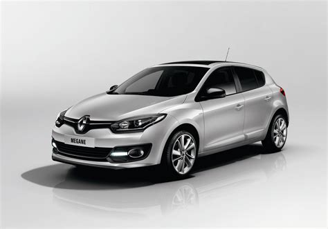 renault megane car magazine