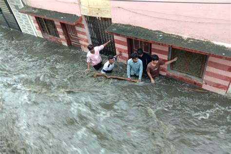 Record Rainfall Of 300mm In 24 Hours Caused Flash Floods In Hyderabad