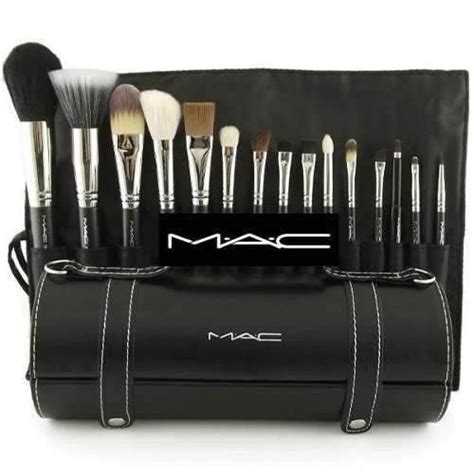 Estuche De Brochas Mac Para Maquillaje Profesional 16 Piezas Bs 383