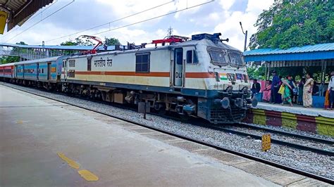 Tremendous Acceleration By Spectacular Howrah Smvt Bengaluru Superfast