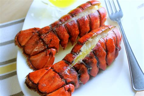 Colas De Langosta A La Parrilla Enri Lemoine