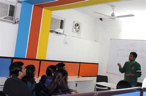 About Esac The School Of Graphic Designing In Dwarka Digital Marketing