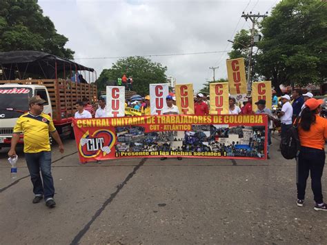 Trabajadores irían a paro tras negativa del Gobierno a leyes laborales