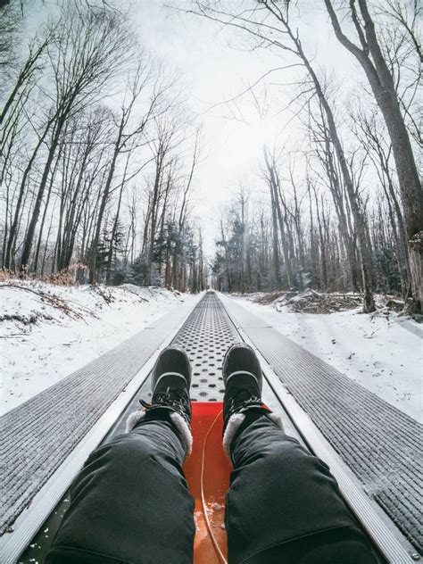 The 8 Best Winter Activities In West Virginia | The Lovely Escapist