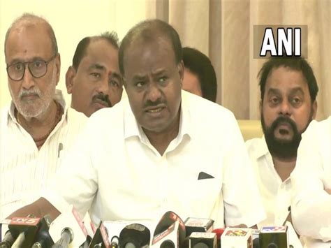 Karnataka JD S Leader Kumaraswamy To Contest LS Polls From Mandya As