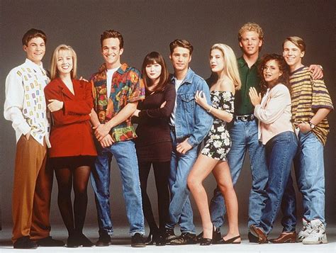 Beverly Hills 90210 Elle Pl