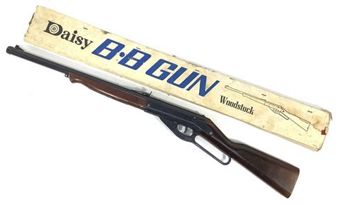 Lot Vintage Daisy Model 95 Woodstock BB Gun With Box