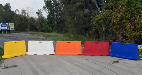 Stackable Poly Barricades Portable Barriers Barricades Poly Barrier