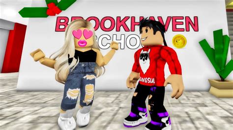 Cea Mai Populara Fata Se Indragosteste De Mine Brookhaven Roblox