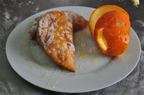 Panadería Siciliana Cassatella Tradicional De Los Pasteles Imagen de