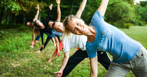 Himalayan Institute Wellness Retreats Meditation Yoga Teacher Training