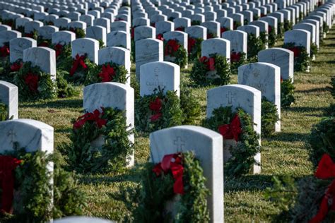 Dvids Images Wreaths Across America At Sacramento Valley National