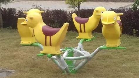 Yellow Mild Steel Revolving Bird Merry Go Round For Playground At Rs