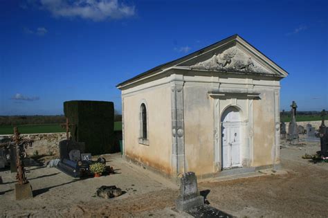 La Chapelle Du Cimeti Re