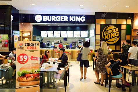 Interior De Restaurante De Burger King — Foto Editorial De Stock