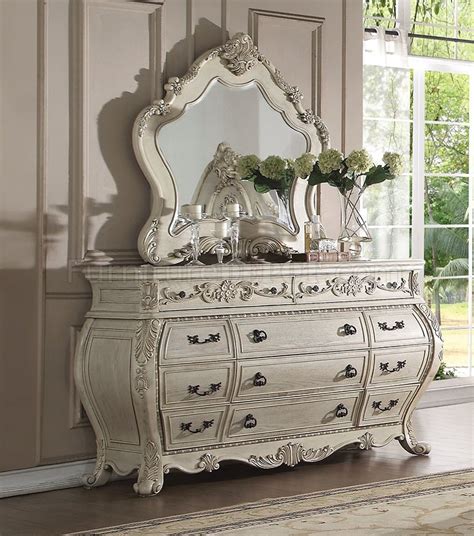 Ragenardus Q Bedroom In Antique White By Acme W Options