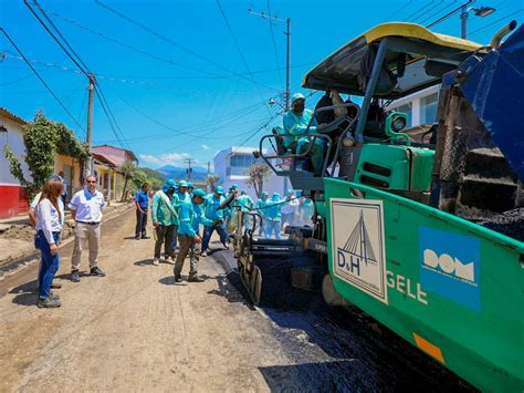 Dirección De Obras Municipales On Twitter Nuestro Director Alvaroobyrne Y El Alcalde Hugo