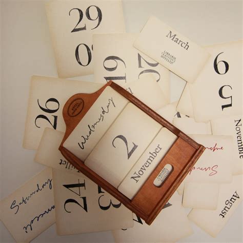 Calendar with Wood Stand – little sure thing