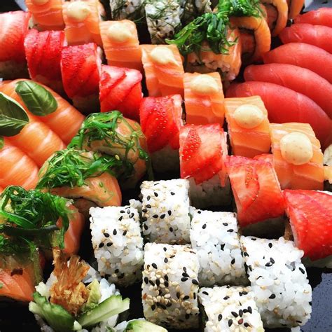 Sushi2500 đã Chia Sẻ Một ảnh Lên Instagram Saturday 💕💕💕💕💕💕 Hvem Har