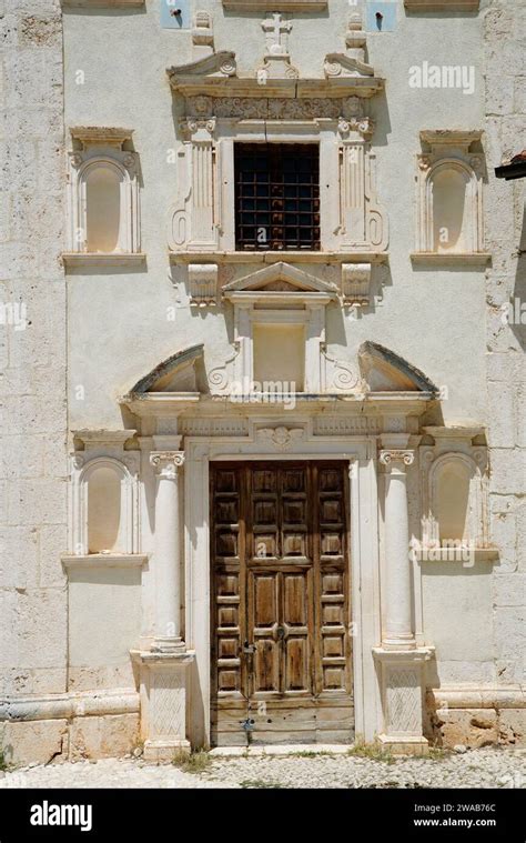 Entrance Door Chiesa Di Santa Maria Della Pieta Rocca Calascio Province