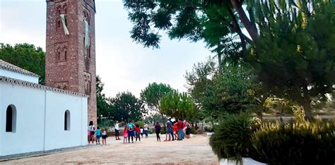 Taller de astronomía en Bollullos de la Mitación Sevilla con los peques