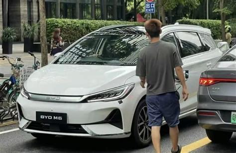 Byd Launches The Han Ev And M Mpv In Vietnam