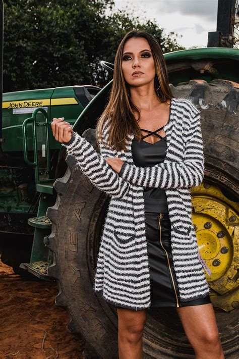 John Deere Girl Wallpaper