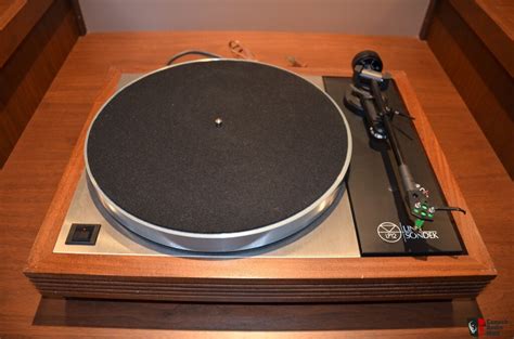 Linn LP12 Turntable Photo #524177 - Canuck Audio Mart