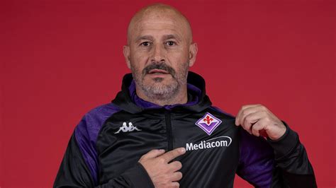 Vincenzo Italiano Treinador Da Fiorentina Fala Sobre A Desilusão Na Final Da Europa Conference