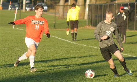 Fenton Soccer Defeats Linden For District Title In Overtime Sports