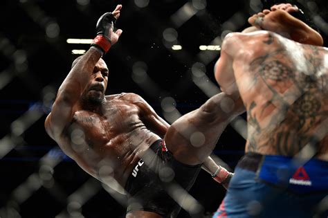 Monster Energys Jon Jones Retains Light Heavyweight Title At Ufc 235