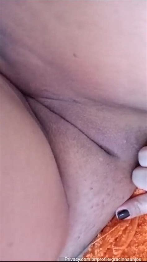Gracinha Anjos Playing A Siririca On Her Swollen Pussy Cnn Amador