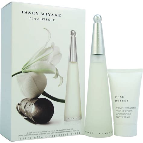 Issey Miyake L Eau D Issey Perfume Gift Set For Women Pieces