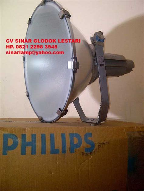 Lampu Sorot Stadion 2000W Philips HNF207 Agen Dan Distributor Agen