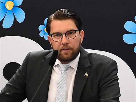 Jimmie Åkesson Nyheter Om Partiledaren För Sverigedemokraterna