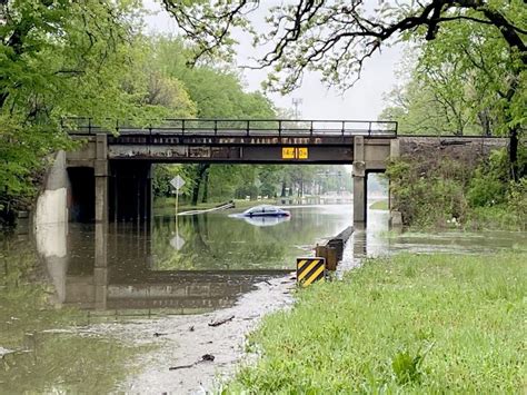 Heavy Rains Bring Widespread Area Flooding Riverside Brookfield Landmark