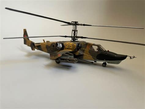 Zvezda Kamov Ka-50 Hokum - 1/72 - iModeler