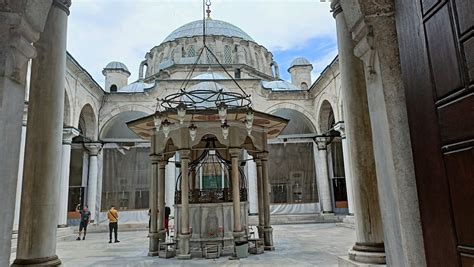 Laleli Camii Nomatto