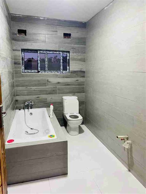 Interior Bathroom Builders Village