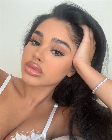 Amaya Colon On Instagram Showing You Instead Of Telling You