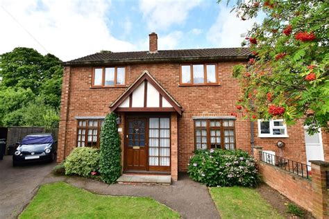 3 Bed Semi Detached House For Sale In Green Glade Theydon Bois Epping