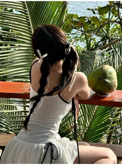 Swimsuit Female Sexy Suspender One Piece Bikini Korean Style Fashion Beach Resort Hot Spring