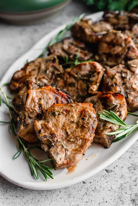 Garlic And Rosemary Grilled Lamb Chops The Delicious Spoon