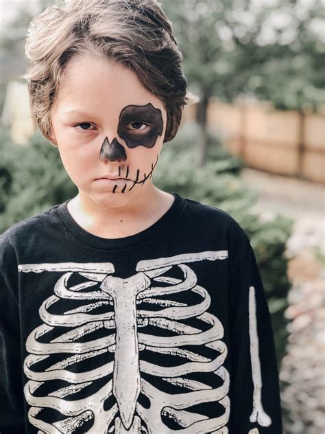 Creepin’ it Real | Halloween skeleton makeup, Skeleton face makeup ...