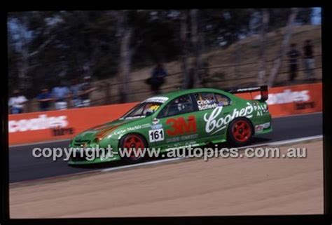 Bathurst 1000 2002 Photographer Marshall Cass Code 02 B02 048