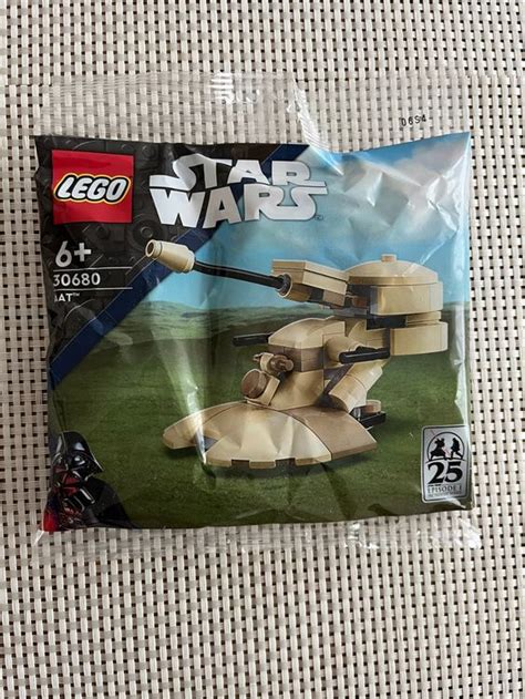 Lego Star Wars Mini Modell Eines Aat Polybag Neu Kaufen Auf Ricardo